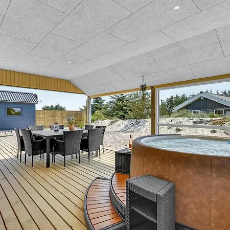 Casa de Férias Stunning In Hvide Sande With House A Panoramic View