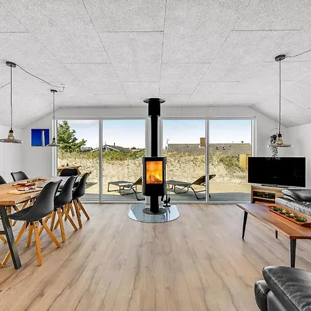 Casa de Férias Stunning In Hvide Sande With House A Panoramic View